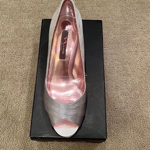 Brand New womens Nina Satin Silver heels